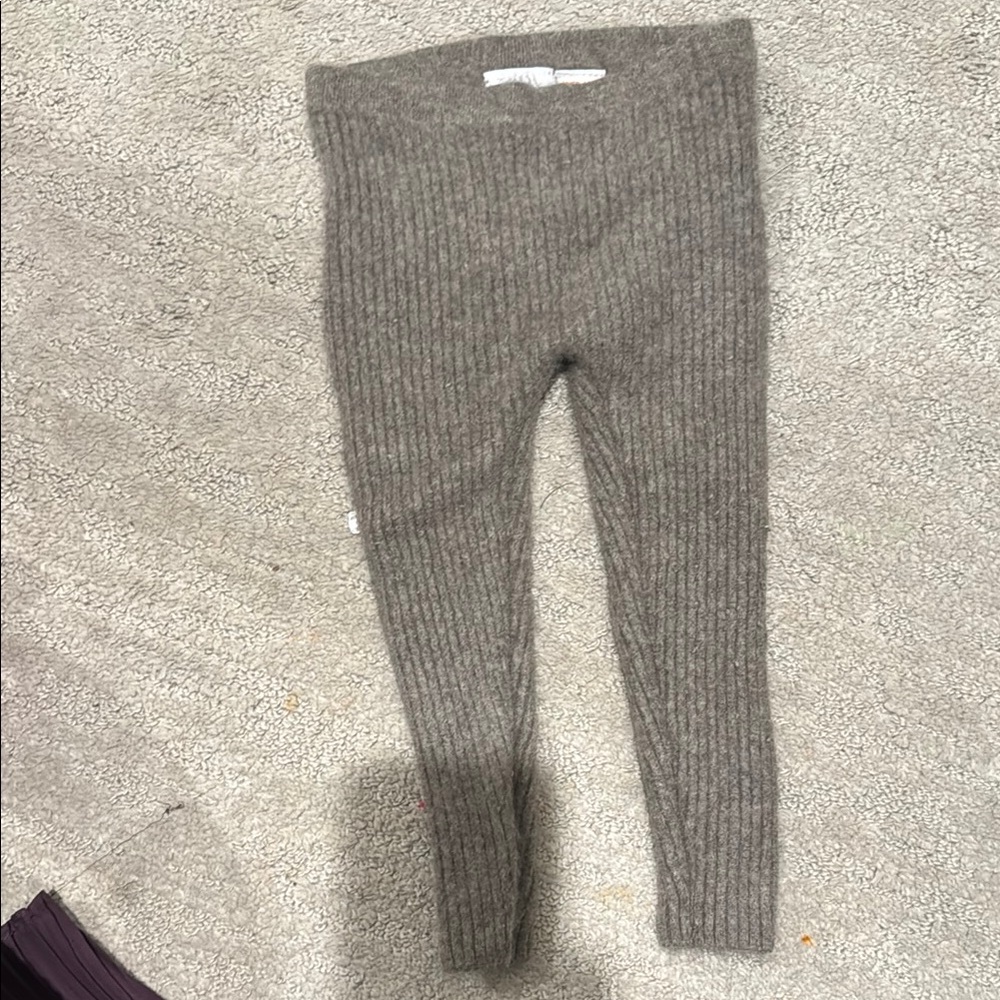 Cozy Gray Knit Kids Leggings